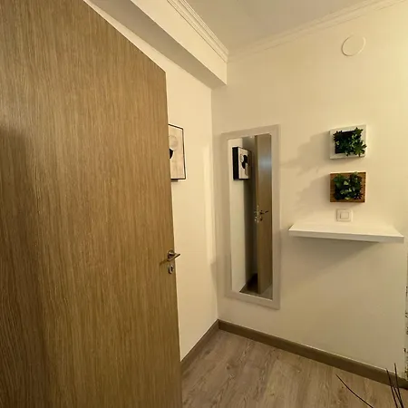 Parada En El Camino 3 Finisterra